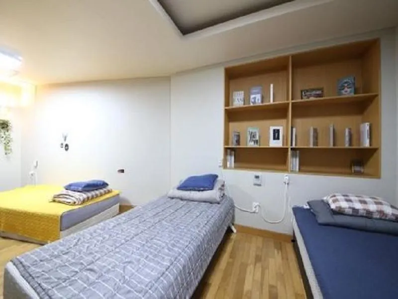 Halla Guest House Jeju