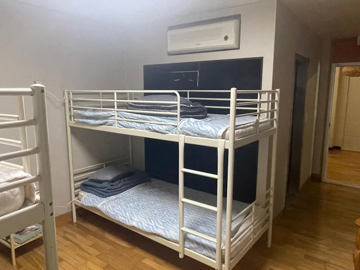 Halla Guest House Jeju